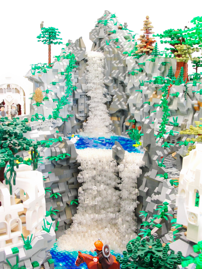 Illustration for article titled Rivendell from Lord of the Rings, made out of 50,000-plus LEGO bricks
